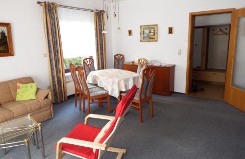 Idstein Apartment | nette Ferienwohnung im Grünen