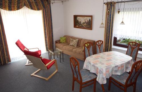 Idstein Apartment | nette Ferienwohnung im Grünen