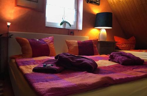 Pyrbaum House | NEU Ferienhaus mit Poolhalle und Sauna
