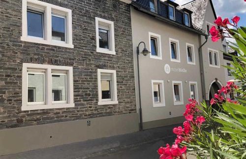 Historic Downtown Apartment | NEU! Moselbleibe Winzerhaus Kues