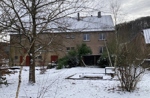 Bousseviller Apartment | Neu Renovierte, Gemütliche Landhauswohnung, Ideal Ausgestattet für Familien