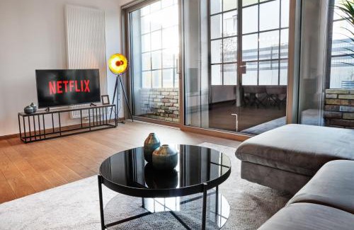 Neustadt an der Weinstrasse House | Neu! UPPER ROOM Industrial Loft Domizil mit Dachterrasse & Ausblick