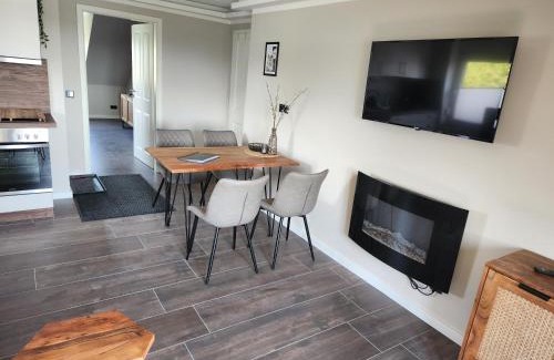 Schwerin Apartment | Neumühler Hof- stilvolle Ferienwohnung "Lisa", kostenfreie Parkplätze und Netflix