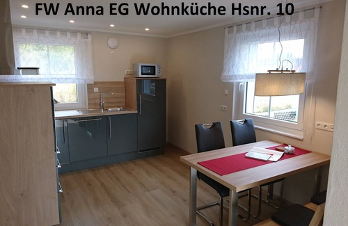 Windischeschenbach Apartment | Neuwertiges App. im Waldnaabtal mit eigener Terrasse und Liegewiese