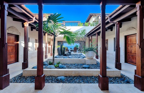 Long Bay Village Villa | Nevaeh Villa - Exclusive 5-9 bedroom fully staffed beachfront estate.