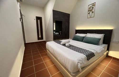 Jonker Walk House | New! 1min to JonkerStreet TangHouse's Hotel Melaka 鸡场街