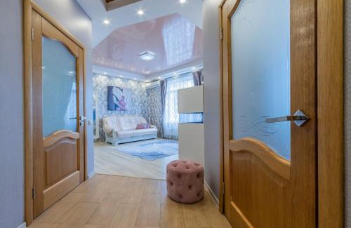 Solomjanskyj Apartment | New 2 room apartment in modern residence
