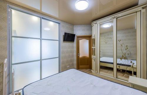 Solomjanskyj Apartment | New 2 room apartment in modern residence