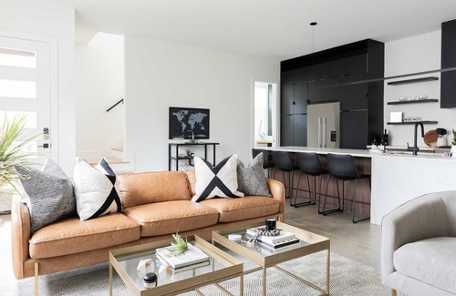 Edgehill House | NEW 24 Guests 2 Rooftop Decks Near Downtown