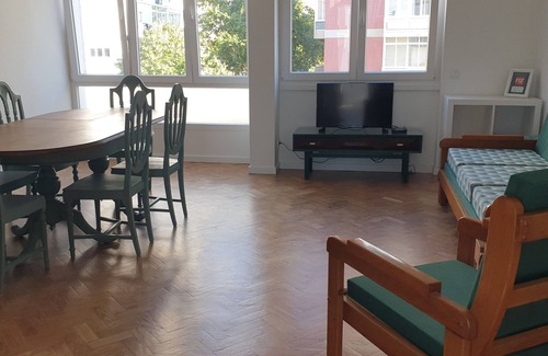 Lumiar Apartment | New 2bdr Flat Near Subway & Ideal for Family!
