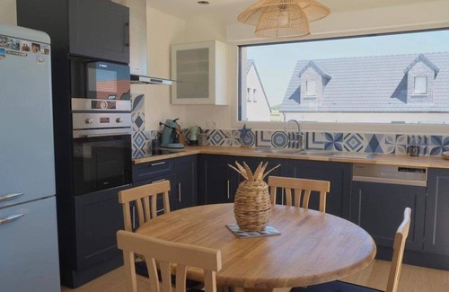 Etaples House | New 3-bedroom detached house in Etaples sur mer with enclosed garden.