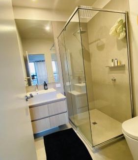Clyde House | New 3 Bedroom Town House on Clyde