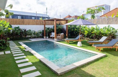 Batu Bolong Villa | NEW 3BR Villa-3 Min Echo Beach