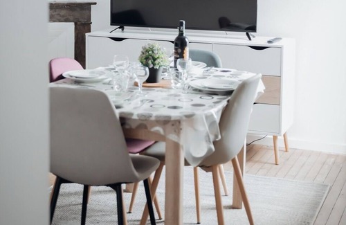 Ernee Apartment | new apartment downtown at the foot of the shops