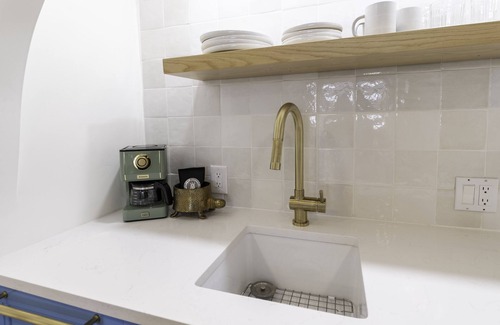 Frisco Apartment | New Apres Studio with private entrance and wet bar