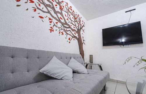 Zona Expo Apartment | New Apt Expo & Trasloma Nearby
