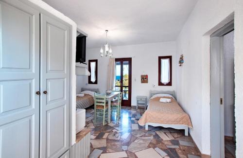 Ferma Apartment | New Aurora Apts Studios