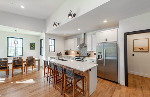 Sky Valley House | New! Bourbon Sunset: Lake Area, Gas Fireplace, Hot Tub!