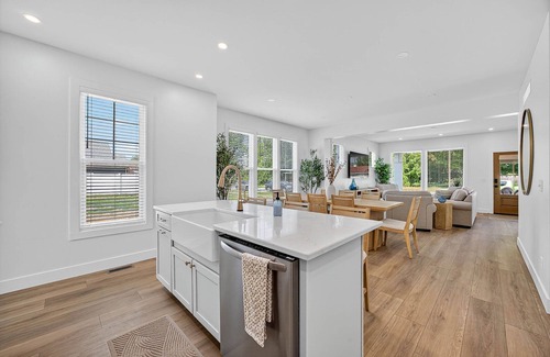 Northeast South Bend House | NEW BUILD 4 bed 3 bath. View of Notre Dame.