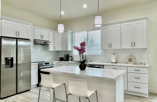 Tustin House | New Built#3BR#Private Home🏠 near Disneyland, Irvine, Convention & Beaches!