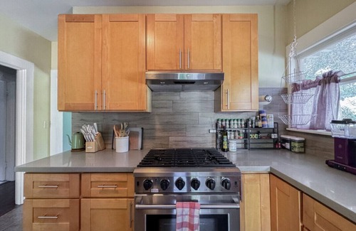 Central Berkeley House | NEW! Bungalow Home in Central Berkeley
