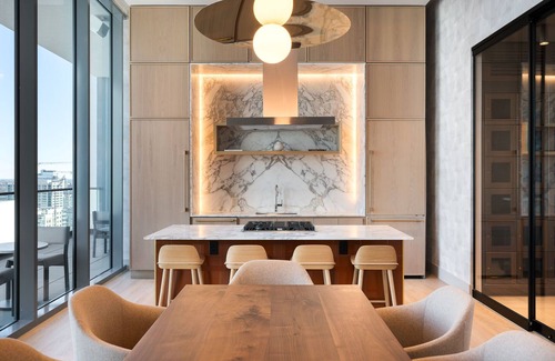 Midtown Apartment | *New* Celestial Gold by ALR