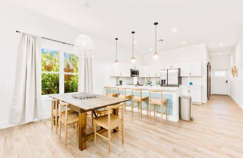 Jensen Beach House | New Construction-Heated Saltwater Pool, Sauna, and Game Room!