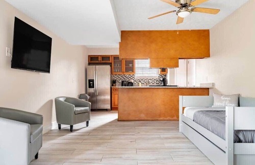 Highlands House | NEW Cozy Duplex in Jacksonville
