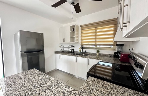 Zaragoza House | NEW! Cute home w/pool & many children's amenities!