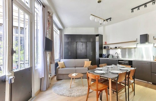 Quartier de la Porte-Saint-Denis Apartment | NEW Design Flat in the Heart of Paris-An Ecoloflat