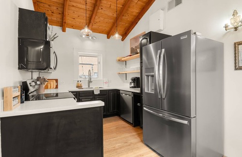 Downtown Santa Fe House | New! Downtown, Walk to Plaza, Shops, Near Ski Basin