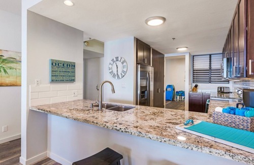 Kahana Condo | NEW! Gorgeous Remodel, Panoramic Views right on Sandy Swimmable Beach