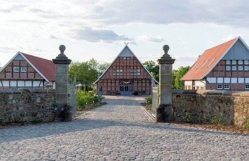 Ankum House | NEW: HackmannsHof. Half-timbered farmhouse in the countryside [from fall: sauna]