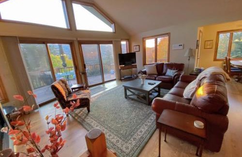 Bretton Woods House | NEW HOME BY BRETTON WOODS VACATIONS Stunning views from custom home in Bretton Woods D86