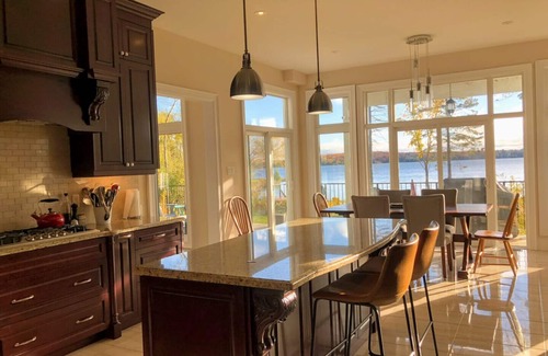 Bobcaygeon House | New Lakehouse on Private Sandy Beach, 5 Minutes from Bobcaygeon, Plenty of Toys