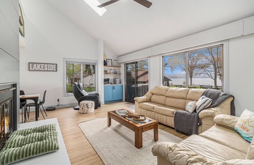 Silver Lake House | NEW LISTING: Beautiful cottage on the shores of Silver Lake with stunning water & dune views.