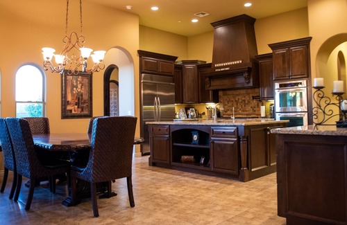 Mirabel Village House | NEW LISTING! Luxury Oasis: Spacious Getaway by RedAwning