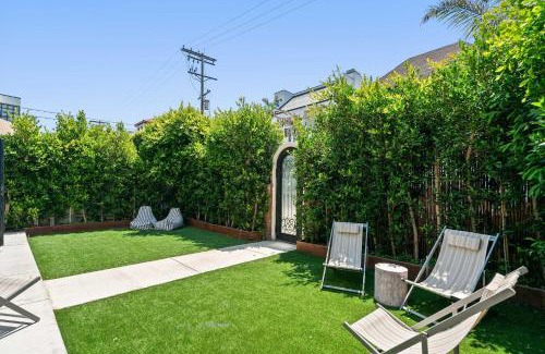 Marina Peninsula House | New Listing Marina Villa by Colby & Conrad