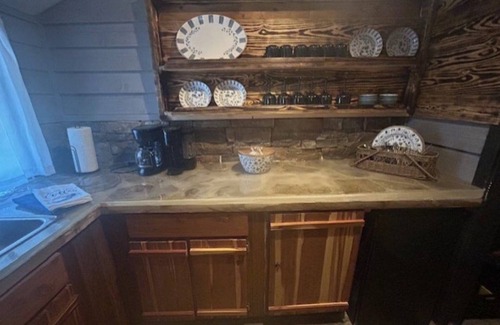 Hardy Cabin | NEW LISTING: Rustic Creek Cabin with Private Footage on South Fork Spring River