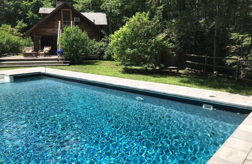 Mount Tremper House | NEW LISTING Woodstock secluded mountain retreat with beautiful pool and sauna.