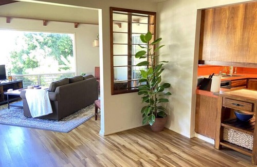 Hilo House | ** NEW! Lovely, Entire 3/2 Hilo Home, with Ocean View **