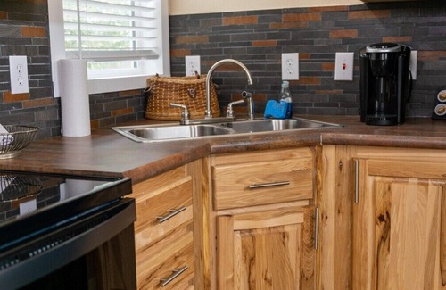 Chilton Cabin | New! Lux Cabin, Bicycling on lush verdant trails