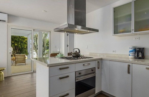 Alto Vista House | NEW Modern 2BR 2BA w/PrivatePool in Quiet Area