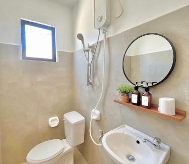 Basak Apartment | NEW Modern Suite near Airport & Beach