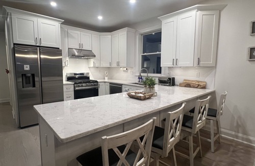 Seaside Heights House | NEW Pelican Island BAY FRONT home, mins to beach, kayaks, paddleboards, sunsets!