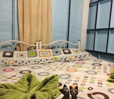 Wat Sam Phraya House | New Phiman Riverview Guesthouse