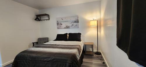Orchidlands Estates Apartment | New Private Cozy Studio Self CheckIn- Apt 3