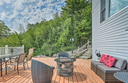 Hopatcong Cottage | NEW! Quaint Cottage w/ Views of Lake Hopatcong!