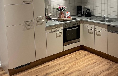 Emden Apartment | New renovated apartment 72sqm. Right in the heart of Emden 🧡