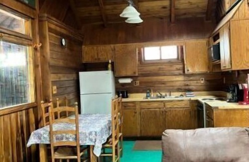 Lansing Cabin | New River Gorge Cabins-The Gathering Place Near New River Gorge NP & Preserve.